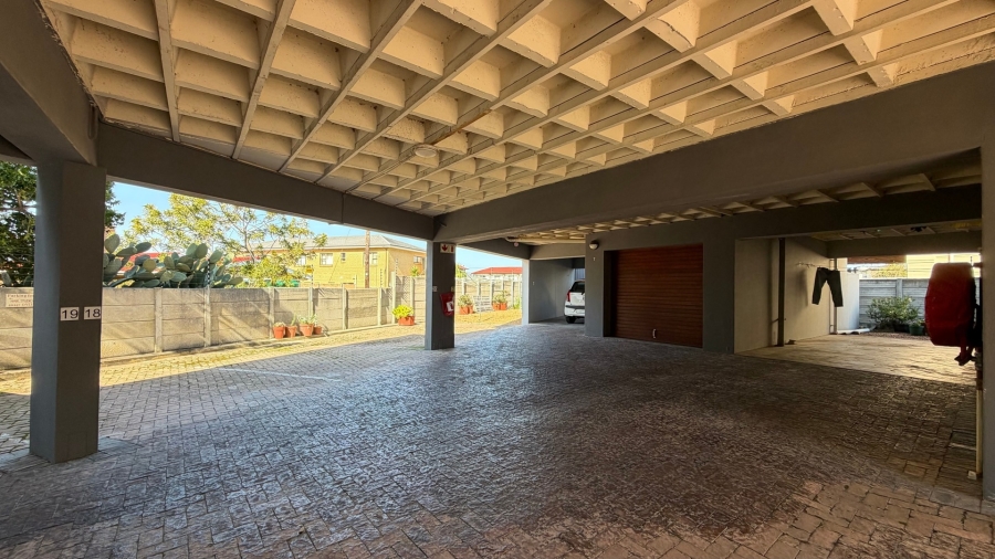 2 Bedroom Property for Sale in Klein Berlyn Western Cape